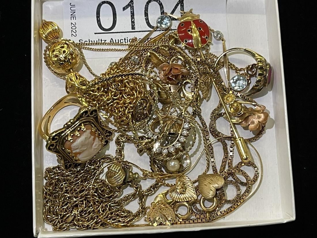 Mixed Lot of Gold and Misc. (1 of 1)