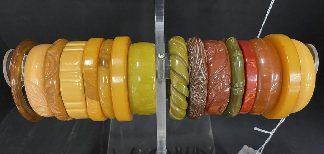 Group of Bakelite and Misc Bracelets: Group of Bakelite and Misc Bracelets, approx. 16pcs -