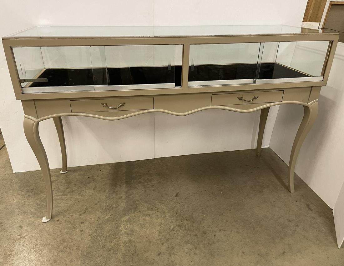 Very Nice Jewelry Display Case w/ Cabriole Legs (1 of 7)