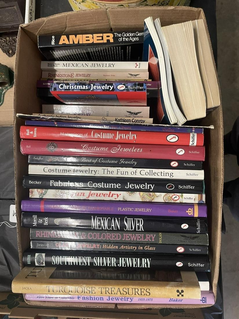 Group of Jewelry Reference Books (1 of 5)