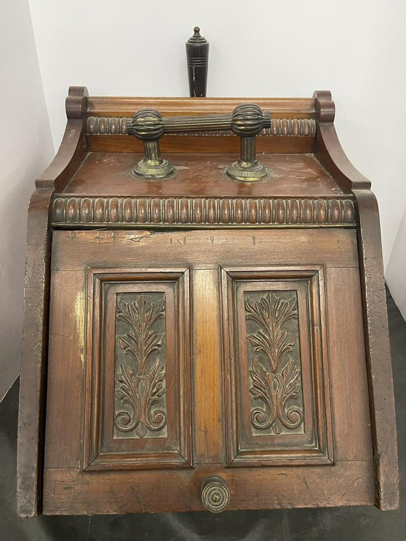 Victorian Coal Scuttle, Walnut, Carving (1 of 11)