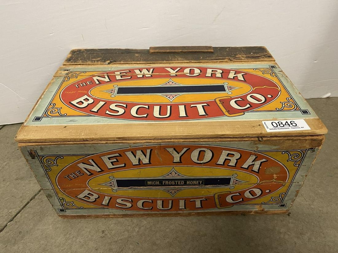New York Biscuit Co. Store Display Box, (1 of 6)