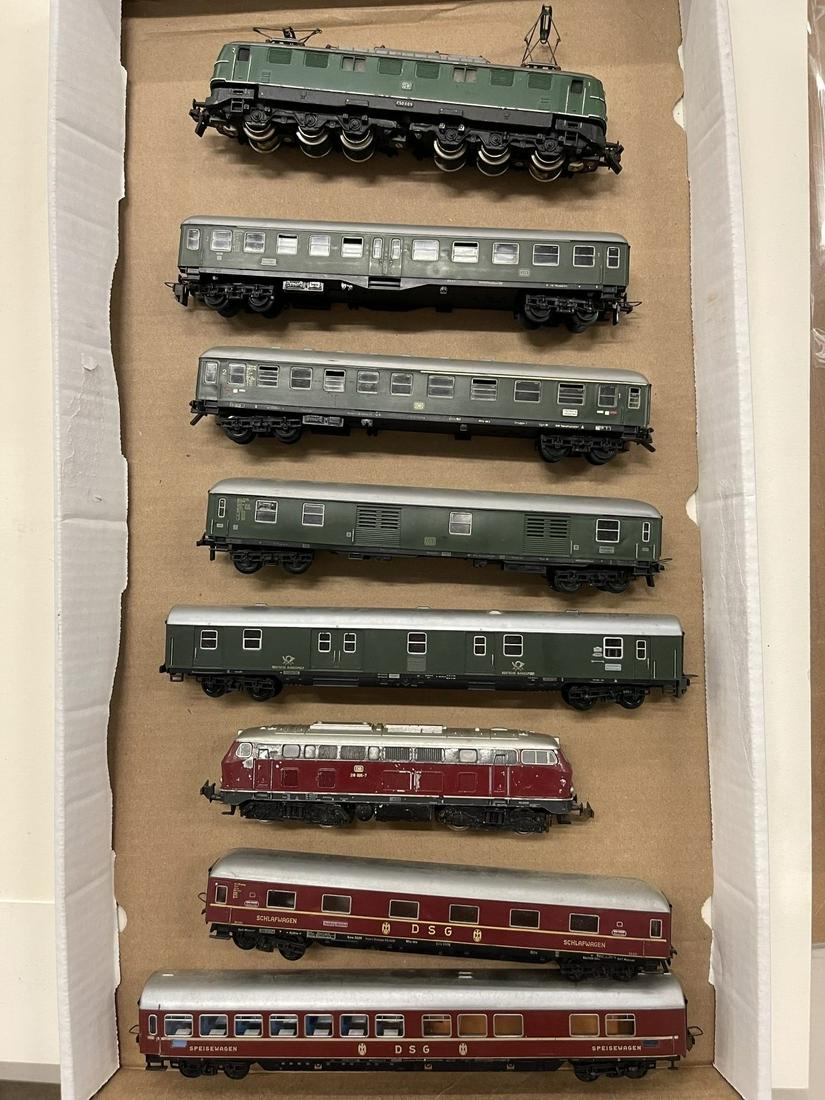 Marklin Train Cars, etc: Marklin Train Cars, etc -