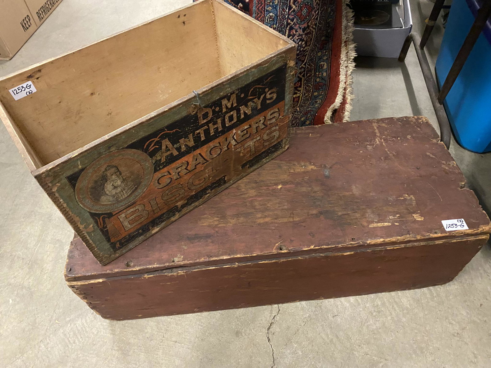 2 Boxes incl. Hiram Sibley & Co Seed Box: Hiram Sibley & Co Seed Box + DM Anthony Cracker/Biscuit Box - approx 33.5" x 14" x 10.5"