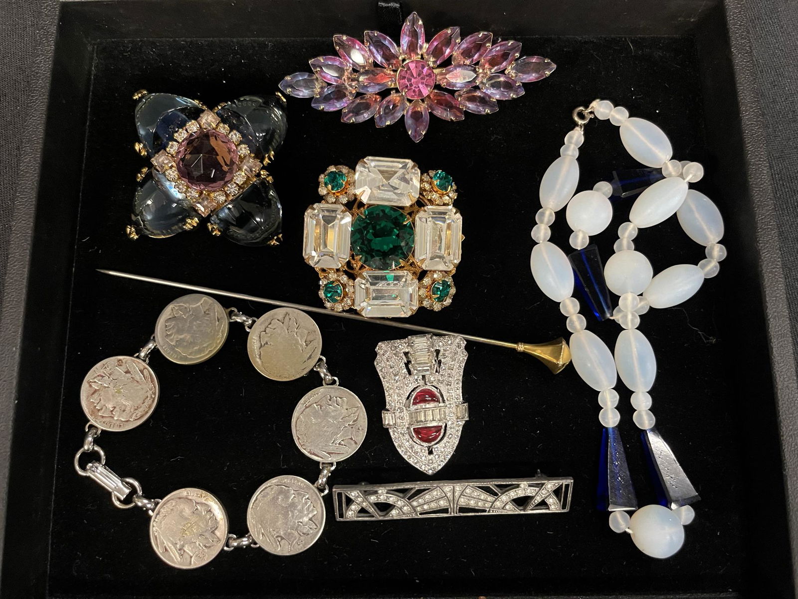Mixed Costume Jewelry Lot incl. Miriam Haskell (1 of 7)