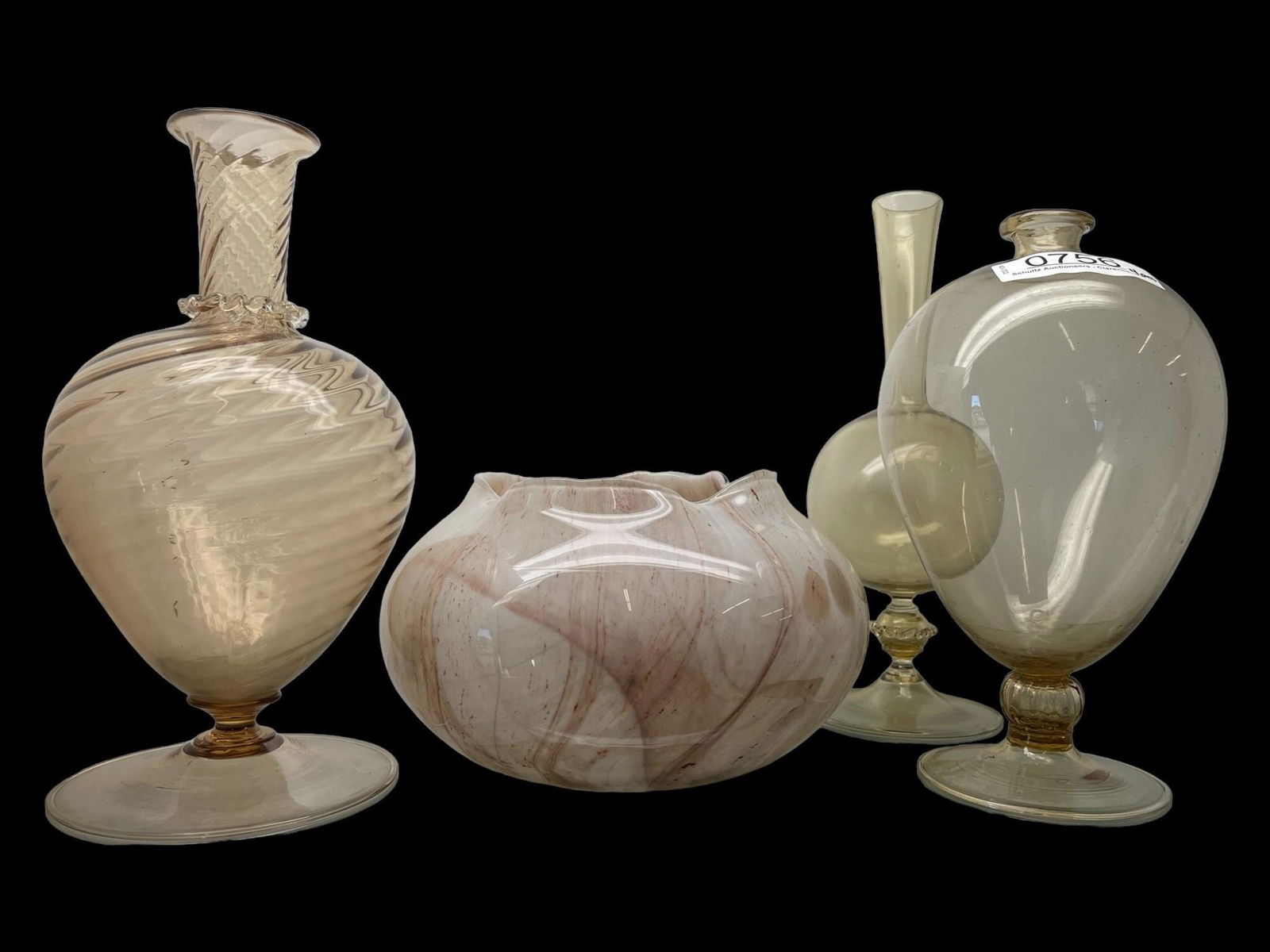 Carlo Scarpa and Venini Vases, Murano Bowl (1 of 10)