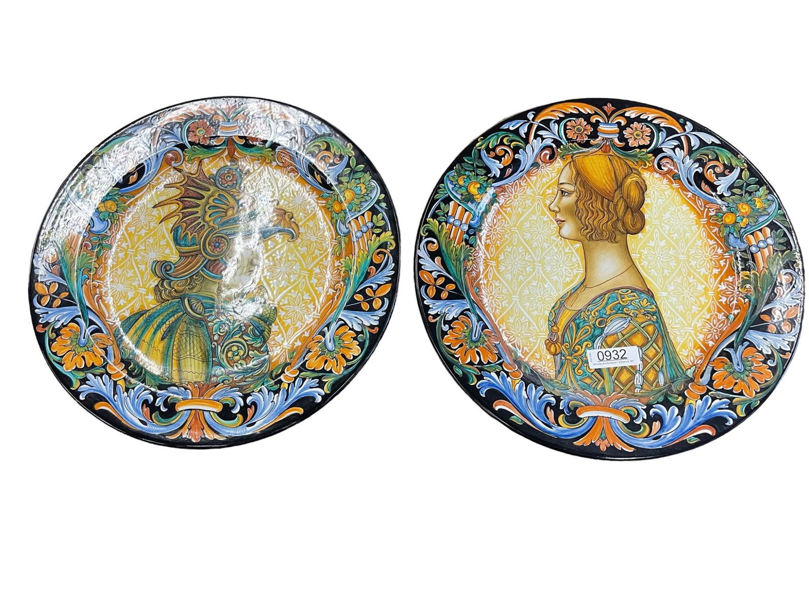 Pair of Deruta Decorated Chargers (1 of 7)