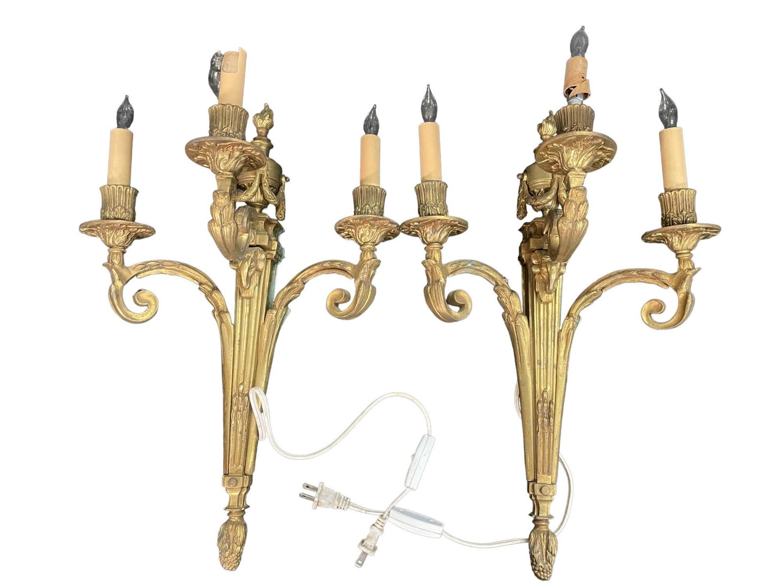 Pair Brass Wall Sconces with Rams Head (1 of 6)