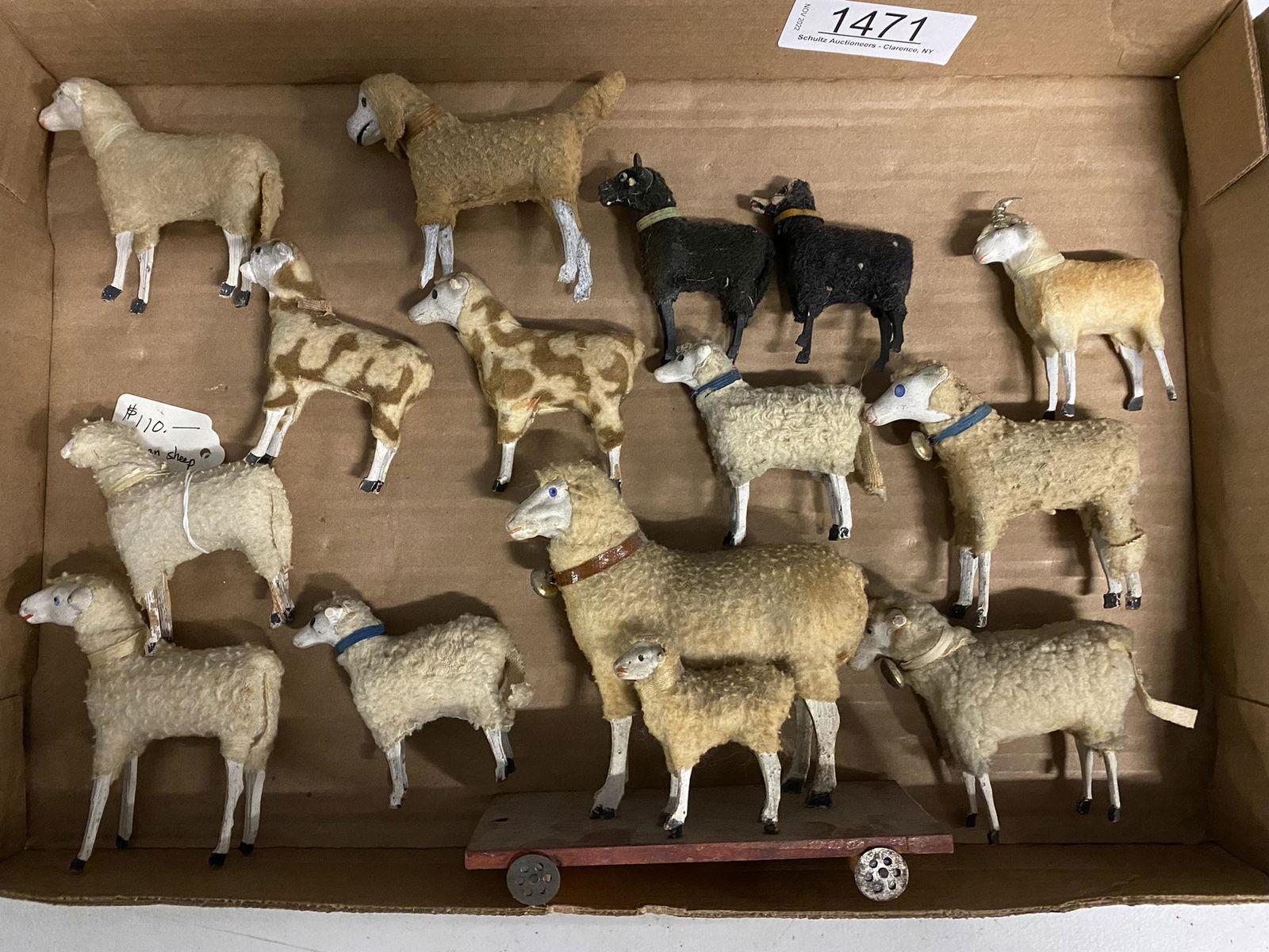 Lot of 14 Wool Sheep Toys- 1 Pull Toy: Lot of 14 Wool Sheep Toys- 1 Pull Toy -