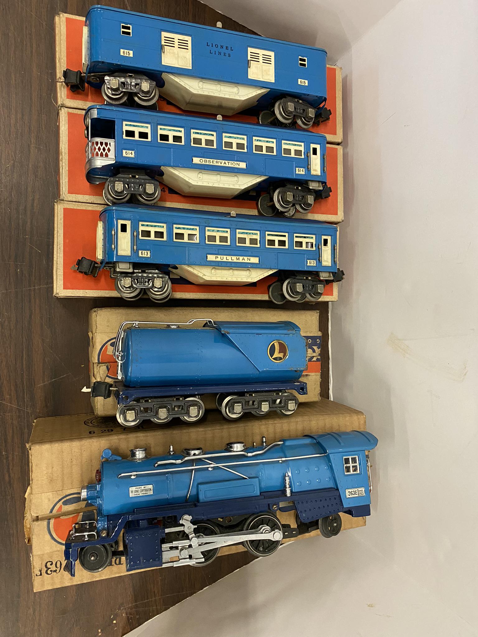 Lionel O Gauge Blue Comet Trains incl 263E: Lionel 263E - O Gauge Blue Comet, #613 Pullman Set w/ Original Box, #614 , #615 Baggage -