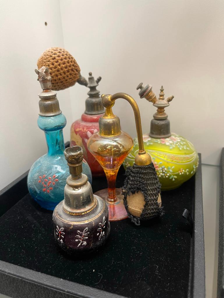 5 Perfume Bottles incl. Hand Painted (1 of 5)