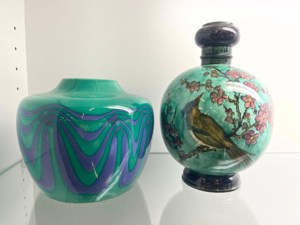 2 Pottery Vases incl. Signed John Bennett: 2 Pottery Vases incl. Flower Decorated Signed John Bennett, approx 5.5" x 8"