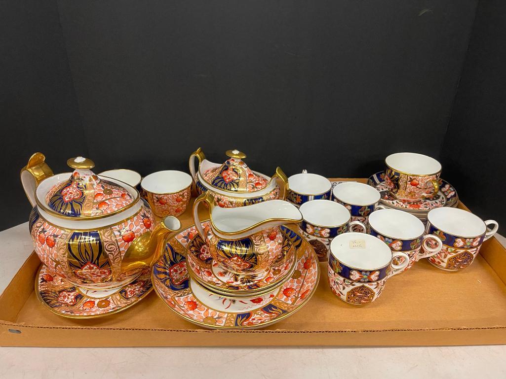 Gaudy Welsh Tea Set, Royal Crown Derby Cups etc (1 of 8)