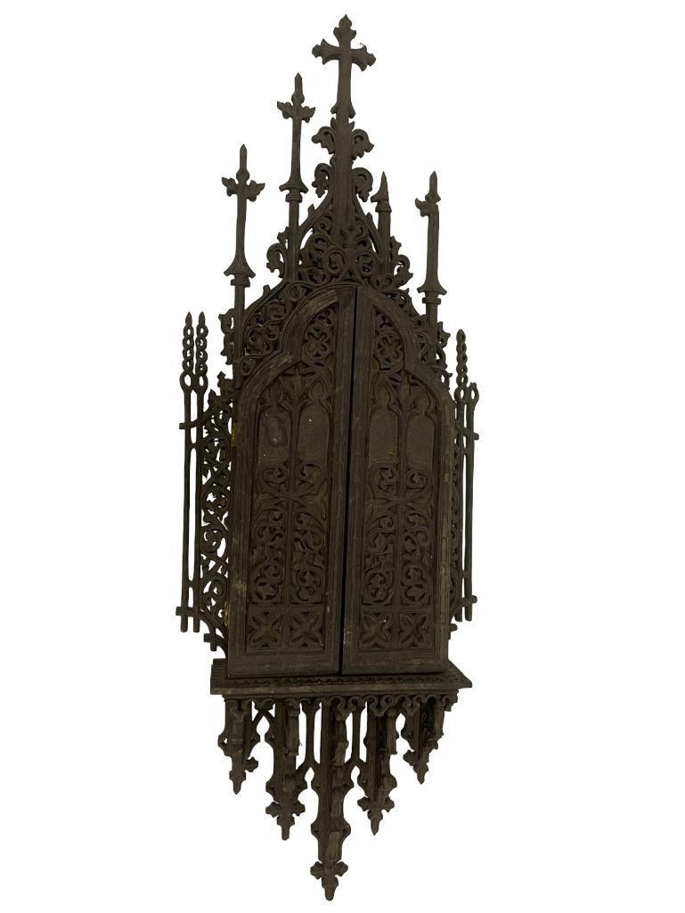 Victorian Gothic Style Frame (1 of 9)