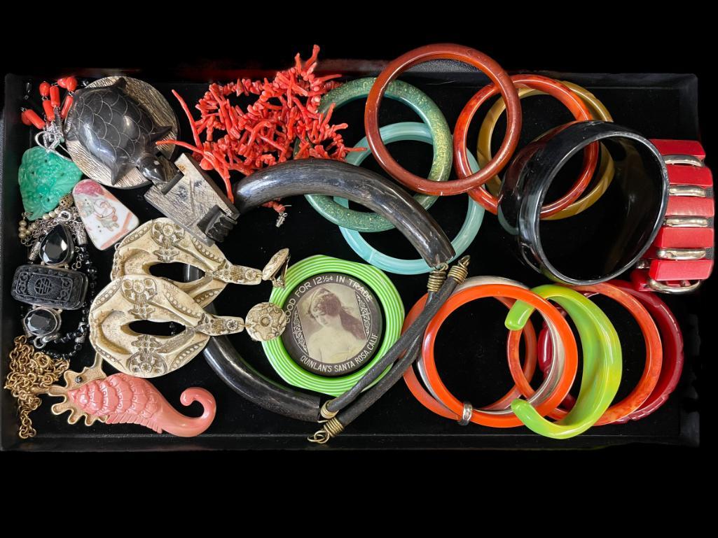 Costume Jewelry Tray Lot incl Bakelite etc (1 of 4)