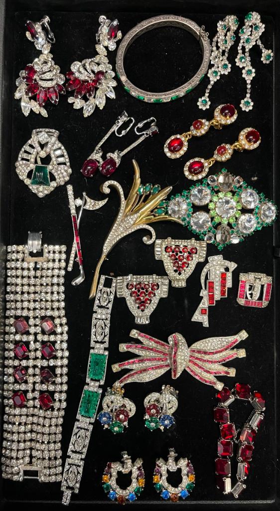 Costume Jewelry Tray Lot incl. Pins, etc (1 of 5)