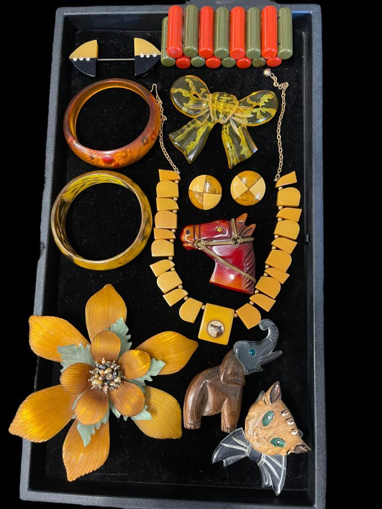 Jewelry incl. Bakelite Horse Necklace, Bracelet etc (1 of 8)