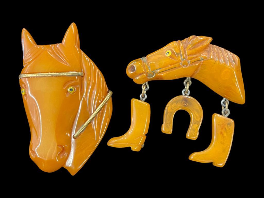 2pcs Vintage Jewelry incl. Bakelite Catalin Horse Head (1 of 4)