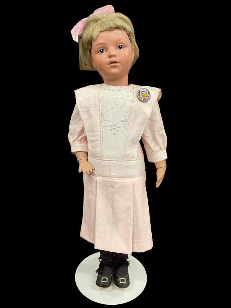 Schoenhut All Wood Art Doll (1 of 10)