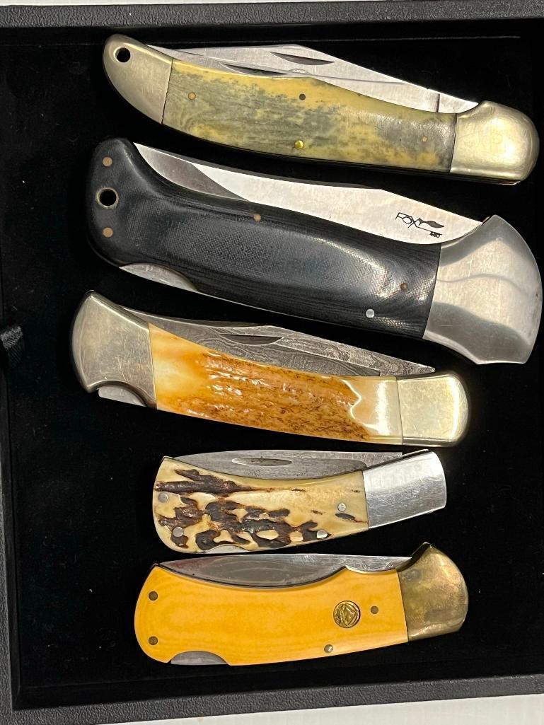 5 Folding Knives incl. Fox, Parker, Buck, etc.: 5 Folding Knives incl. Fox, Parker, Buck, etc. largest knife approx. 5.75" l