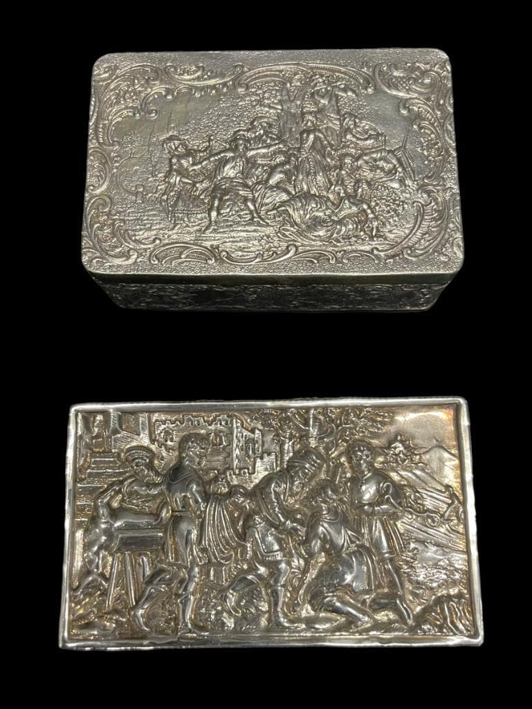2 Decorated Silver Boxes (1 of 11)