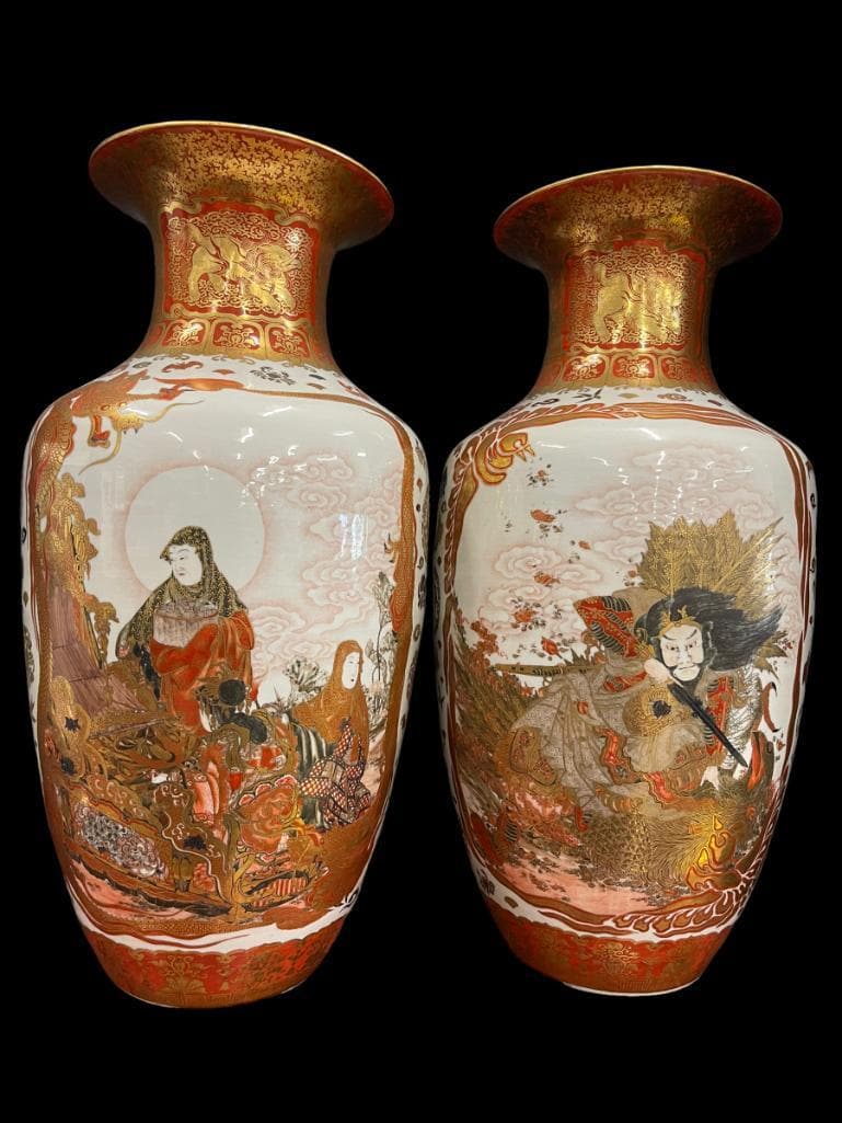 Japanese Decorated Porcelain Vases (1 of 17)