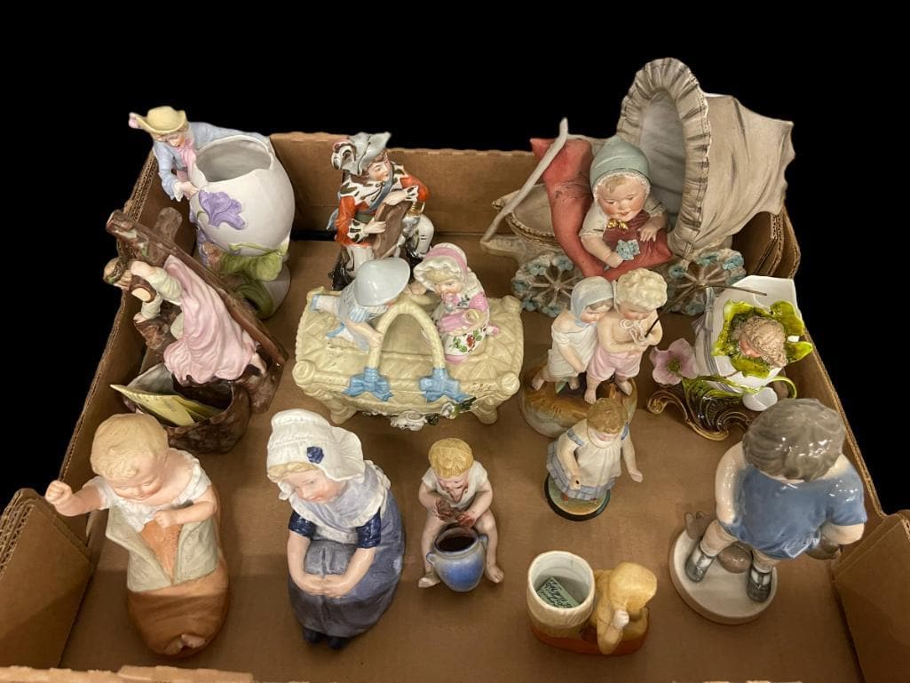 Bisque Figurines incl. Nouveau (1 of 12)