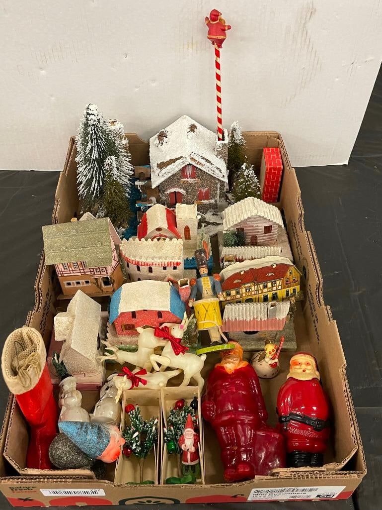 Christmas Houses & More (1 of 3)