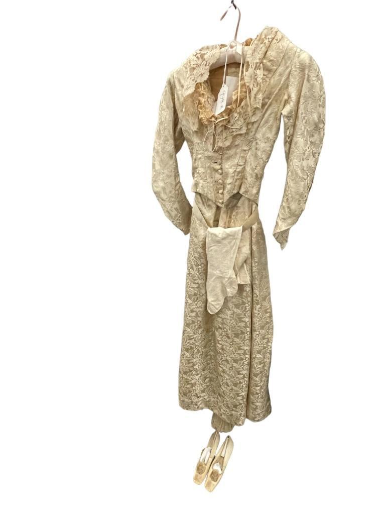 Victorian Dress and Shoes, Estate of Henry Cornell (1 of 15)