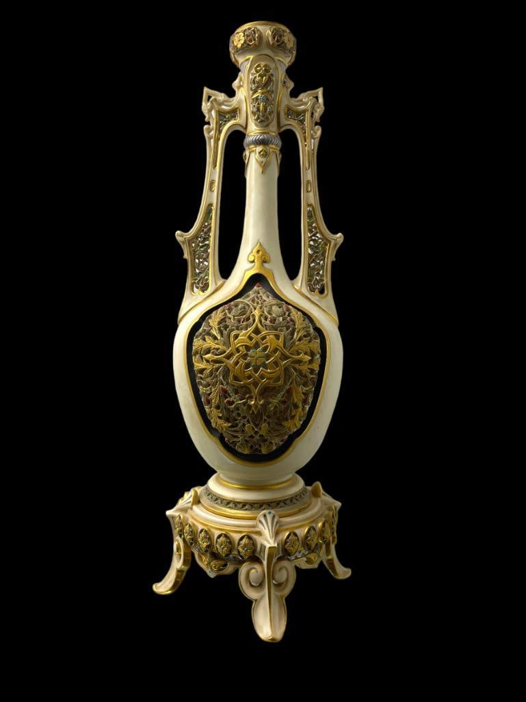 Fabulous 19th C. Royal Worcester Vase (1 of 7)