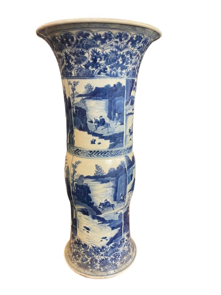 Early Canton Vase Decorated w/8 Scenes (1 of 13)