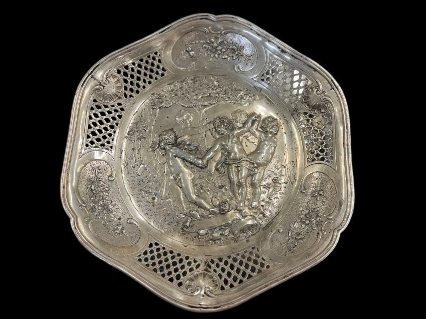 Beautiful Silver Bowl: Beautiful Silver Bowl, with dancing cherubs and shell decorations. Hallmarked, tests as silver, most likely 800; approx 9.25", approx 11.4oz