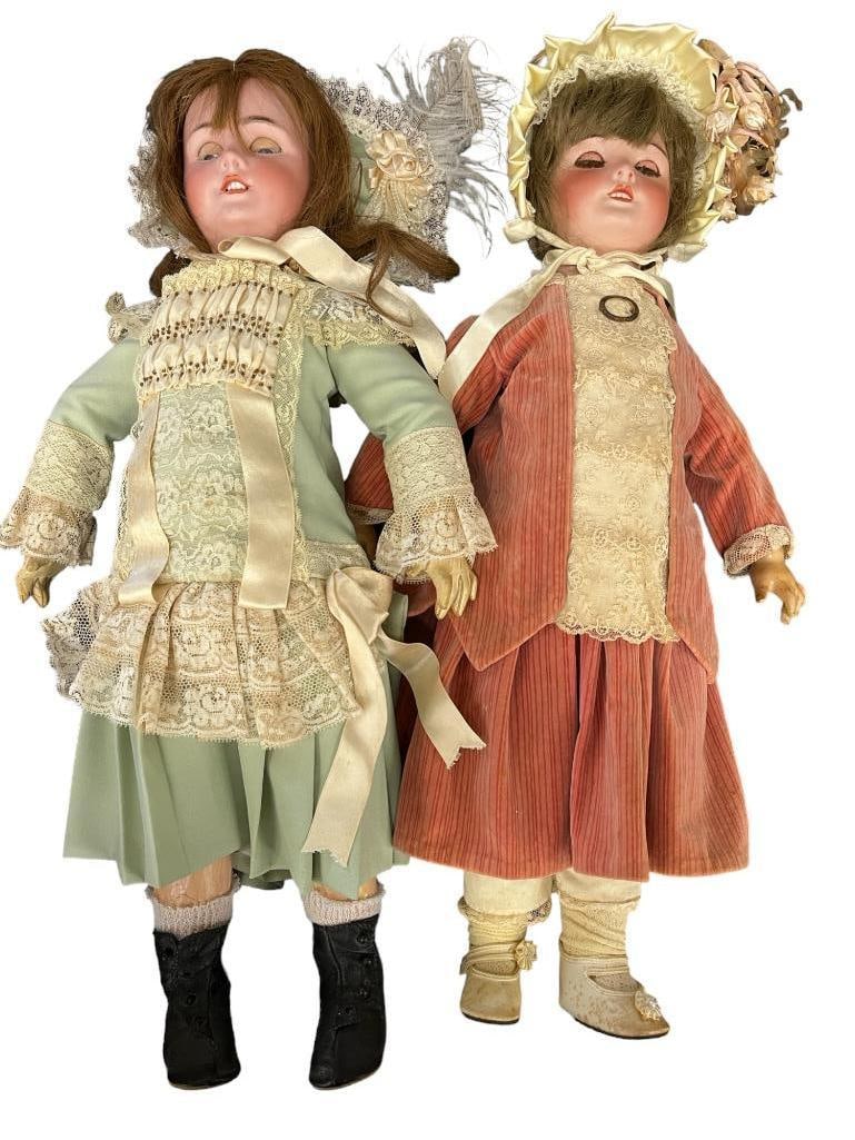 2 Dolls incl. SFBJ #301 Bisque Head Doll (1 of 7)