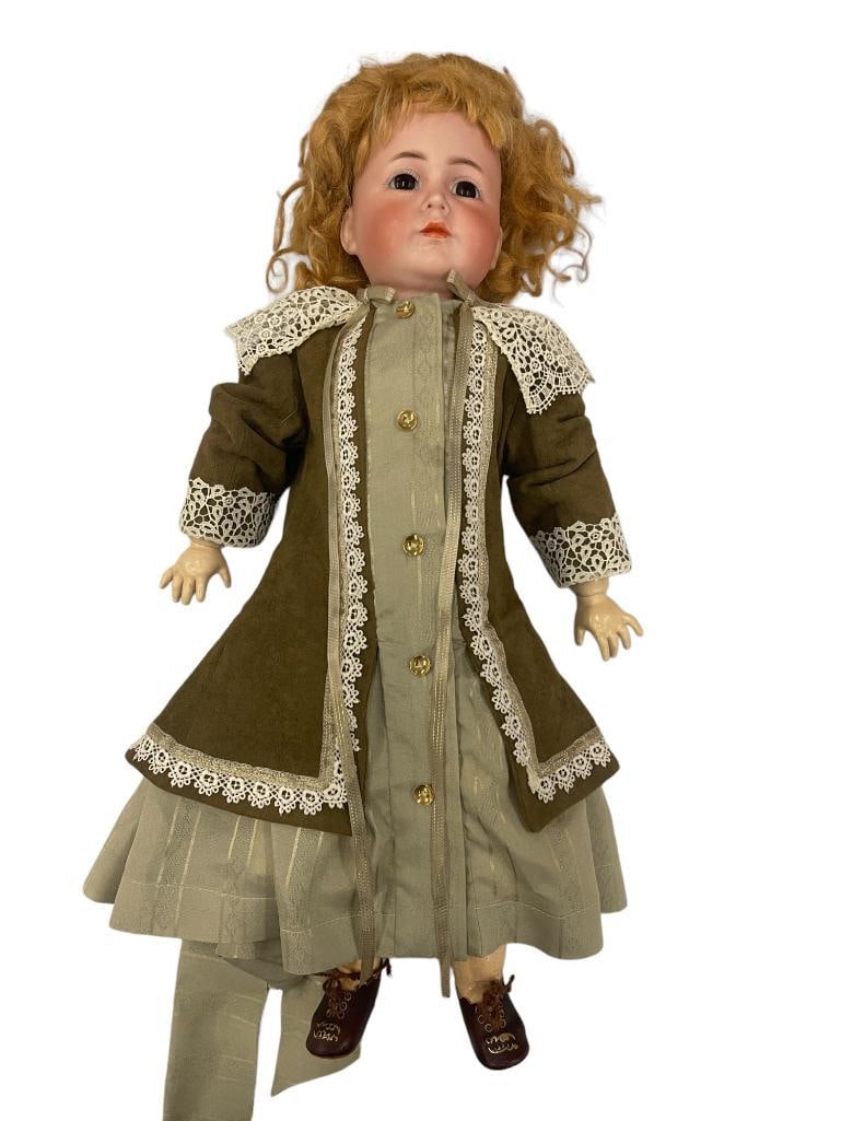 19" K*R #117 Closed Mouth Doll: K*R #117 Closed Mouth Doll, approx. 19" tall