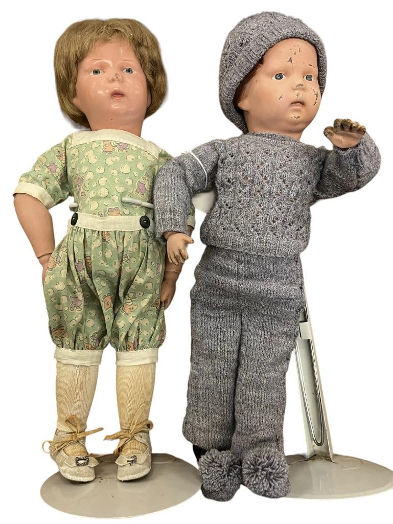 2 Schoenhut Dolls (1 of 4)