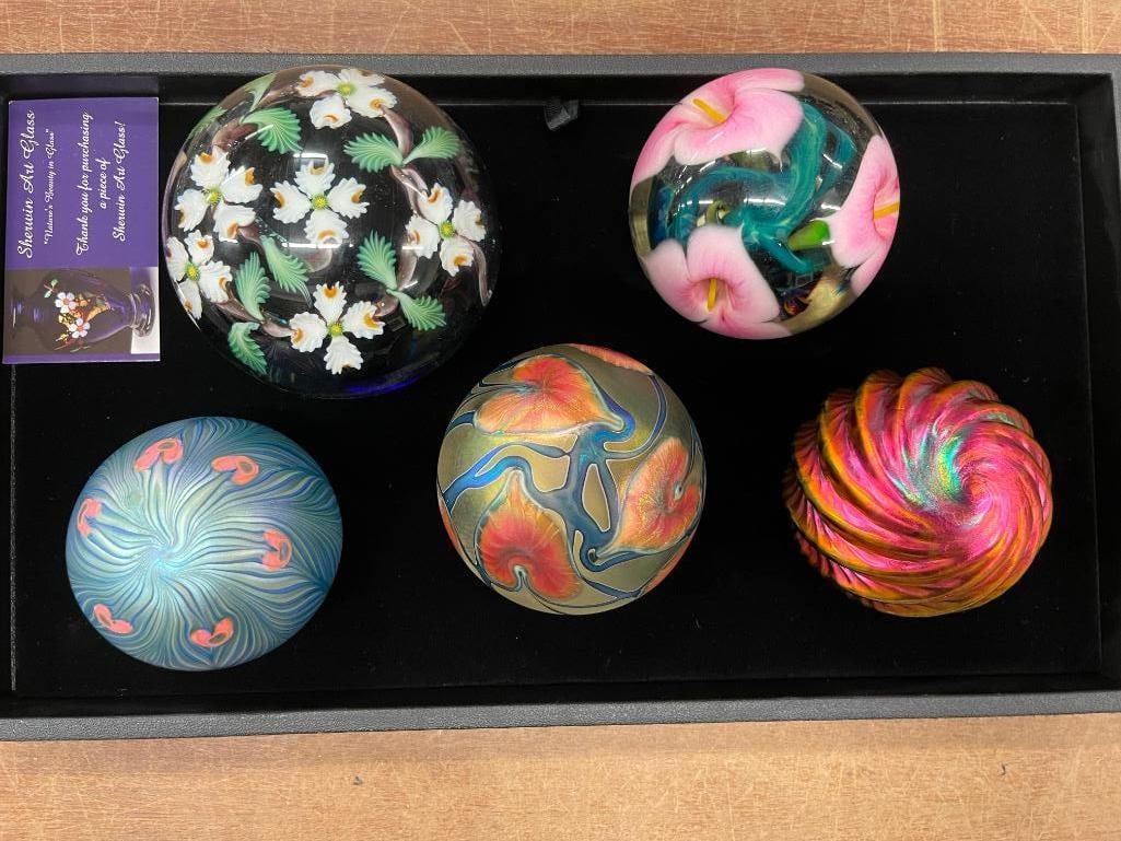 5 paperweights incl. Vandermark, Sherwin (1 of 7)
