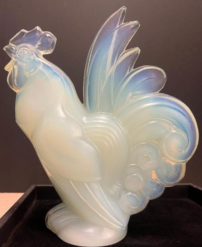 Sabino Rooster Figurine: Sabino rooster figurine