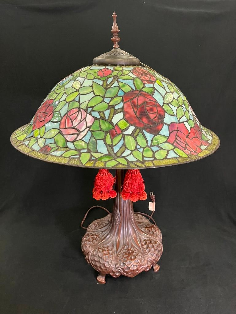 Dale Tiffany Museum rose bush Contemporary table lamp (1 of 13)