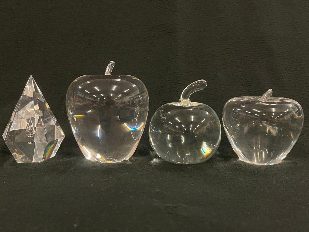 4 Paperweights (1 of 8)