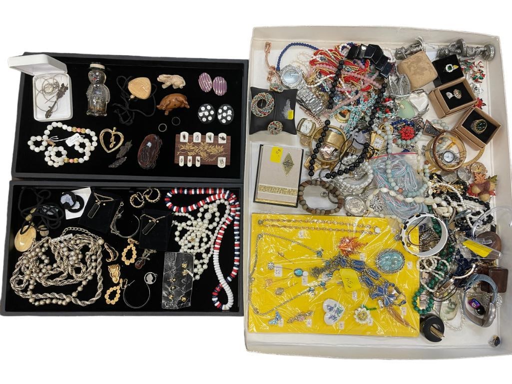 Mixed lot of costume jewelry necklaces,rings,  pins and more (1 of 8)