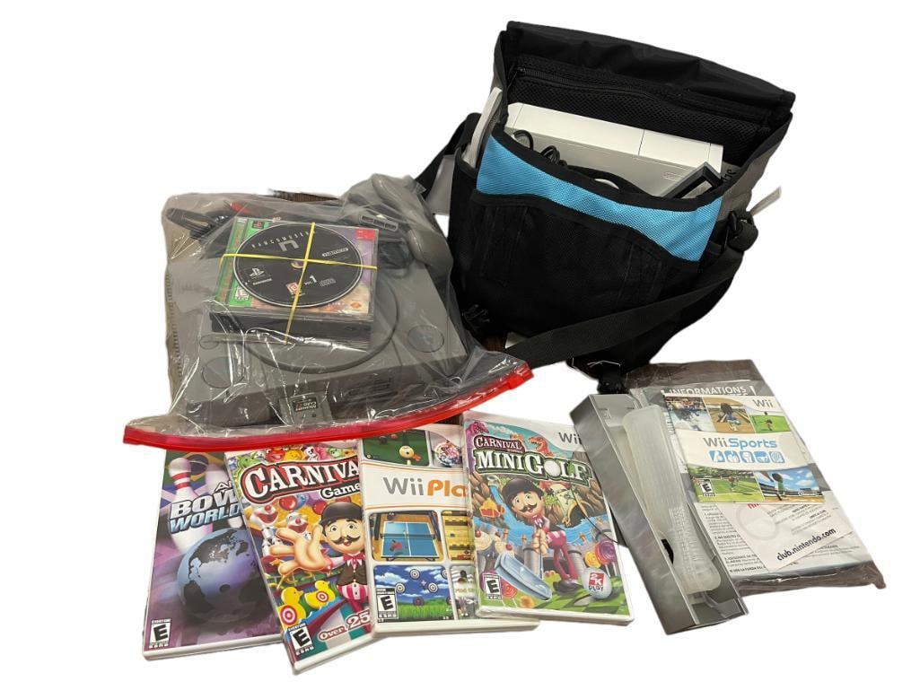 Wii including Wii Sports and Playstation 1 PS1 console, Spyro the Dragon and more: Wii including Wii Sports and Playstation 1 PS1 console, Spyro the Dragon and more. Approx. 10 pieces.