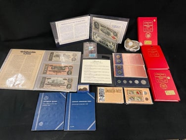 Mixed group of U.S. Large $2 notes, Canada nickels, coin guide books and more