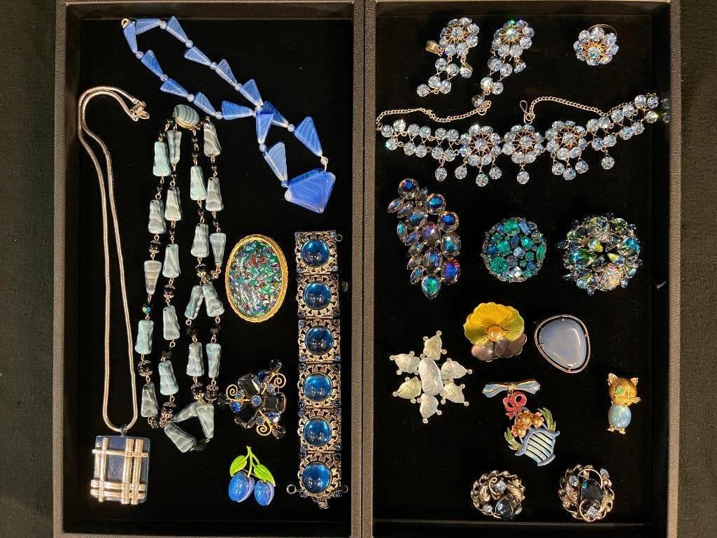 Weiss, JJ, Jeanne, Vendome necklaces, pins, earrings and more costume jewelry (1 of 11)