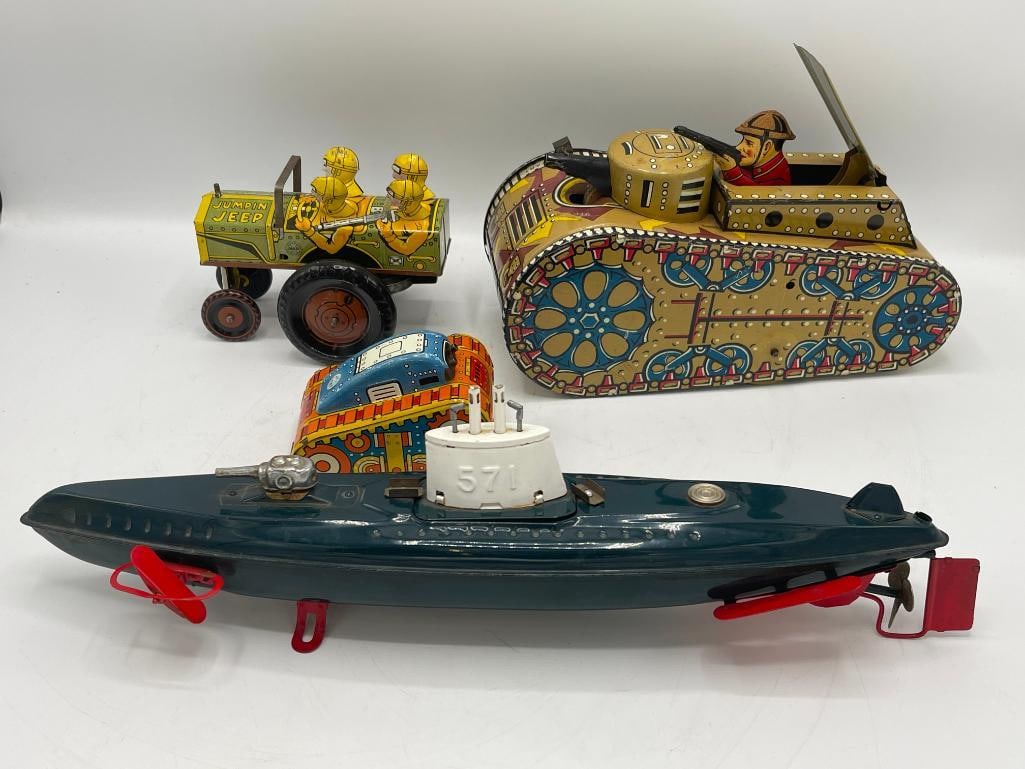 Marx wind up tanks, Jumpin Jeep and Marusan Toys submarine (1 of 7)