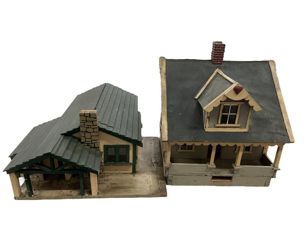 2 Wood Dollhouses Auction