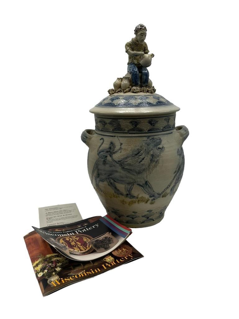 Wisconsin Pottery E. Klein signed jar 1990 (1 of 6)