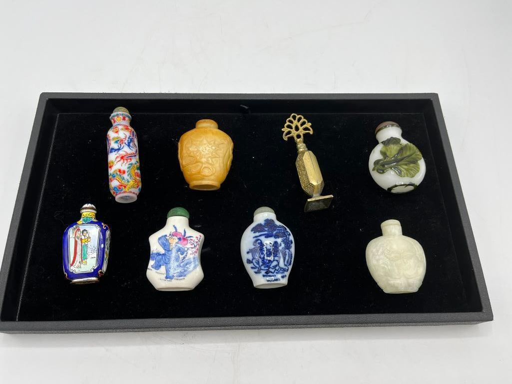 Group of 8 snuff bottles (1 of 9)