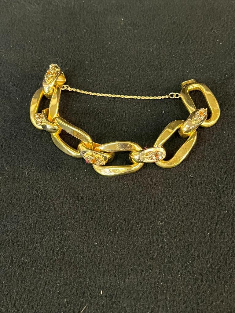 18k gold bracelet (1 of 2)