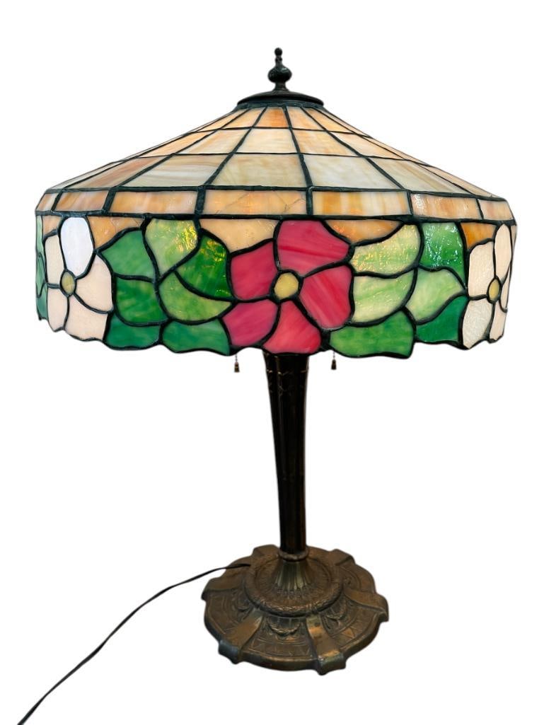 Mosaic Shade Co Chicago floral table lamp (1 of 15)