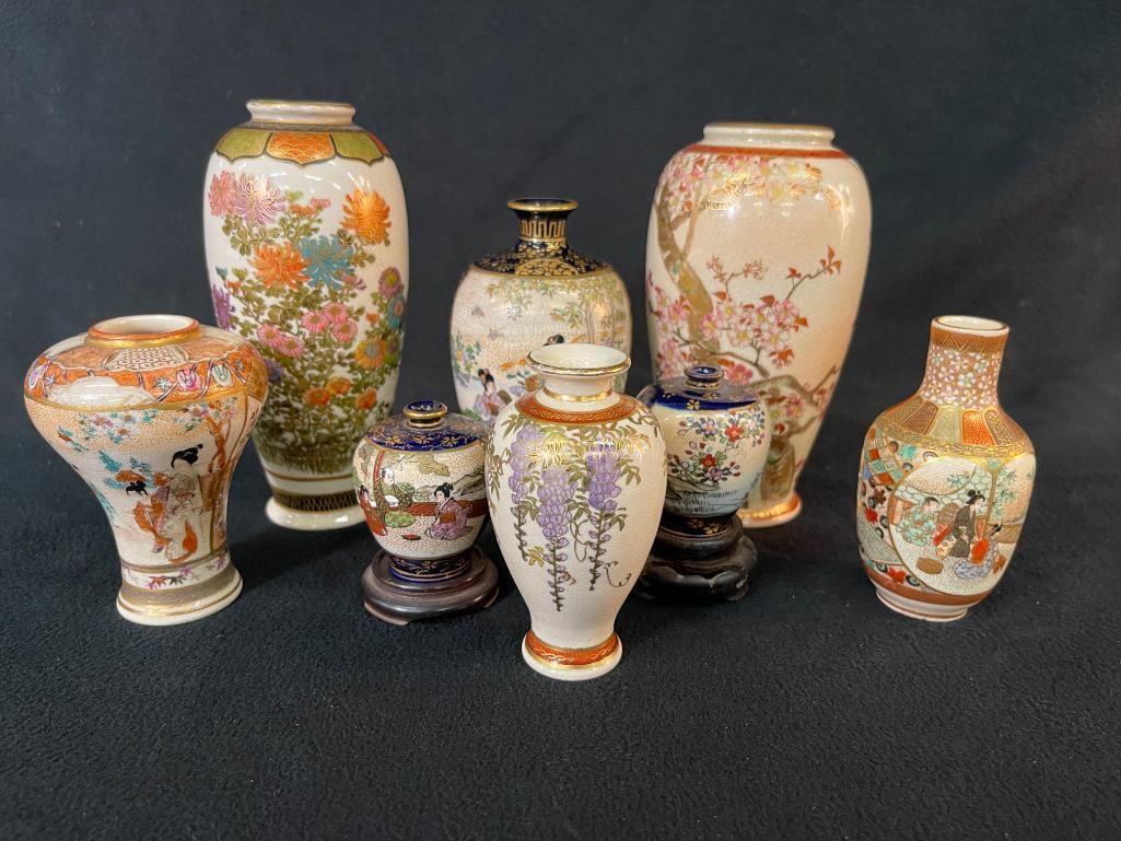 Group of Japanese vases including Kotobuki (1 of 18)